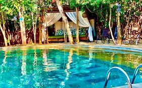 Sanctuary Pirenópolis Suítes e Flats